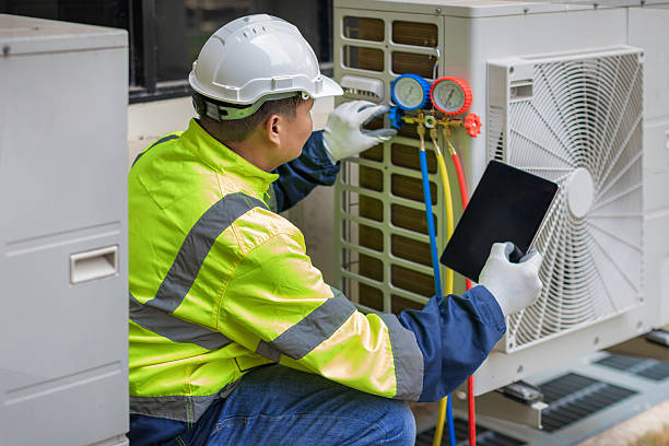 Professional Hvac technician working in Tracys Landing, MD